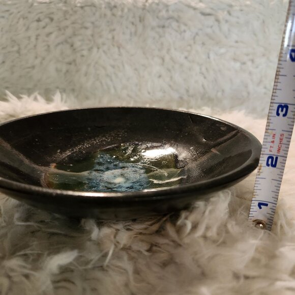 Handcrafted Studio Pottery Bowl - Unique Glazed Ceramic Art - 7" Diameter - Picture 3 of 6